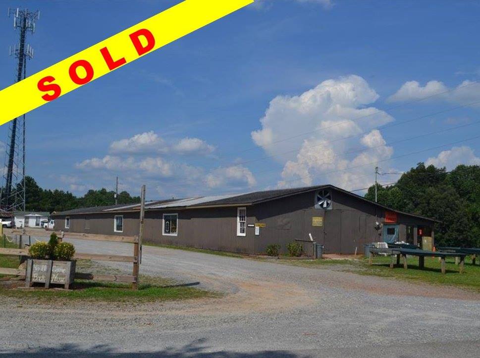 24 Flea Market Road Jasper, GA 30143