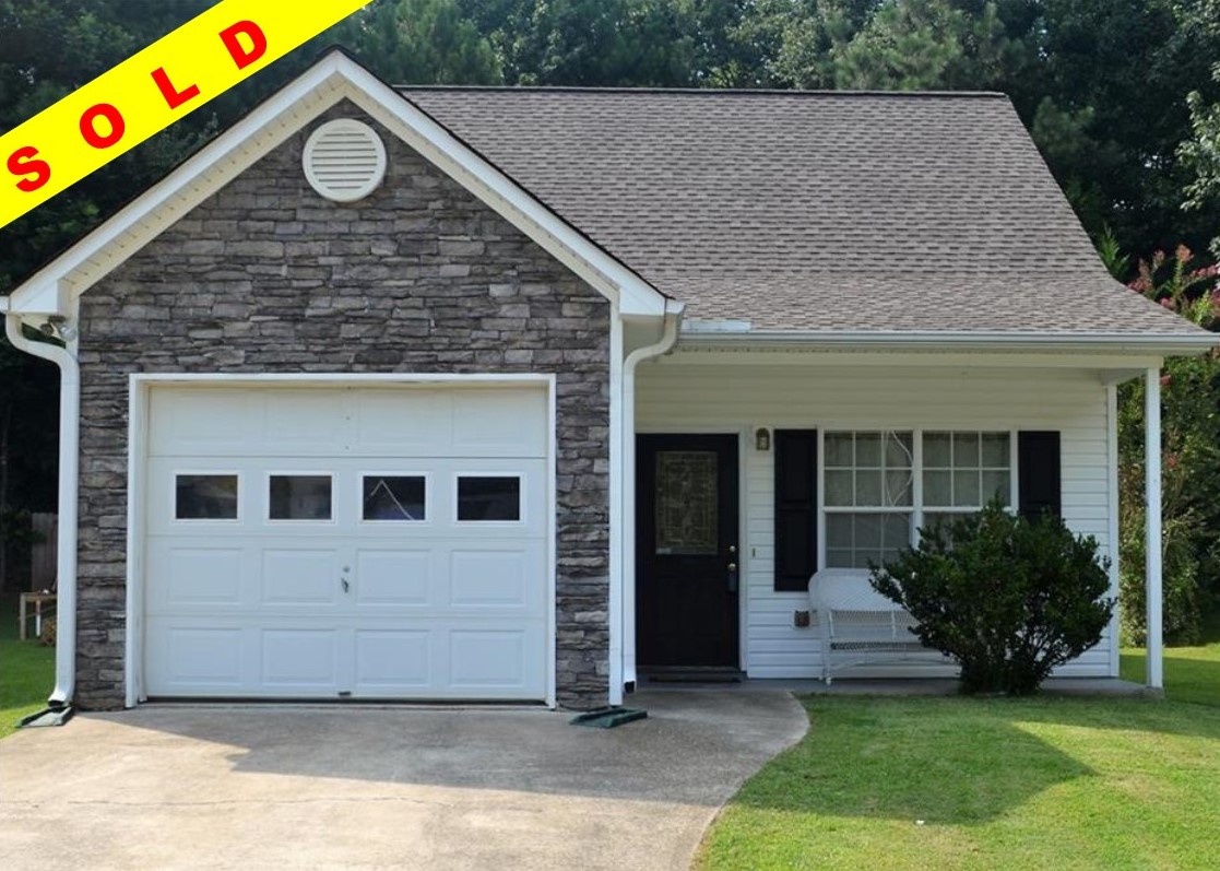 561 Lakeview Drive  Canton, GA 30114