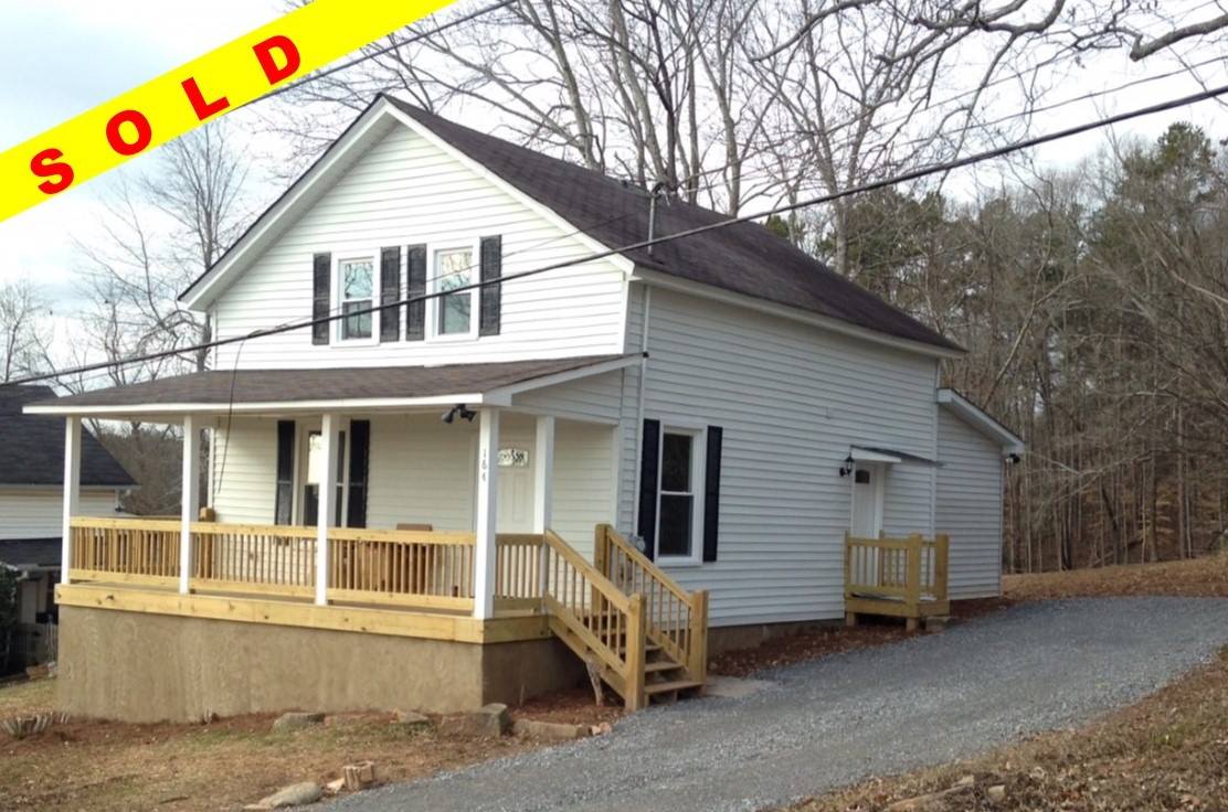 164 North Ave Nelson, GA 30151