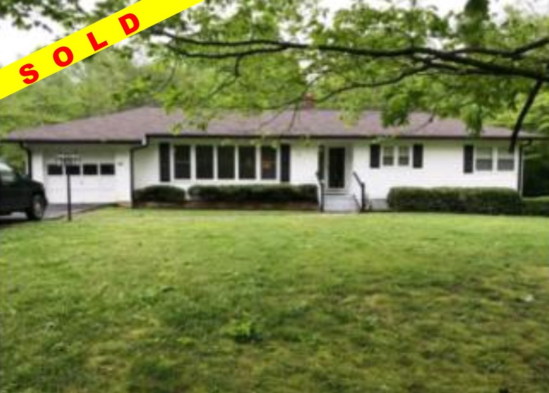 221 Pine Lane Canton, GA 30114