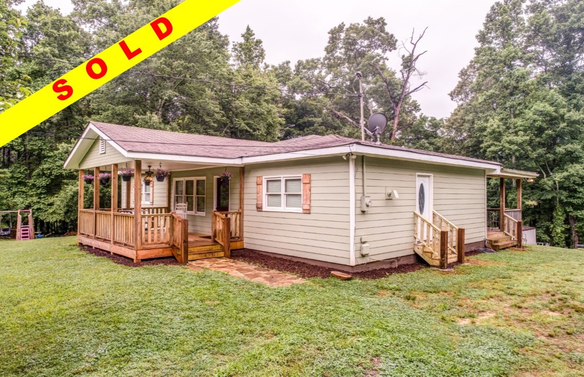 334 Moores Mill Lane Waleska, GA 30183