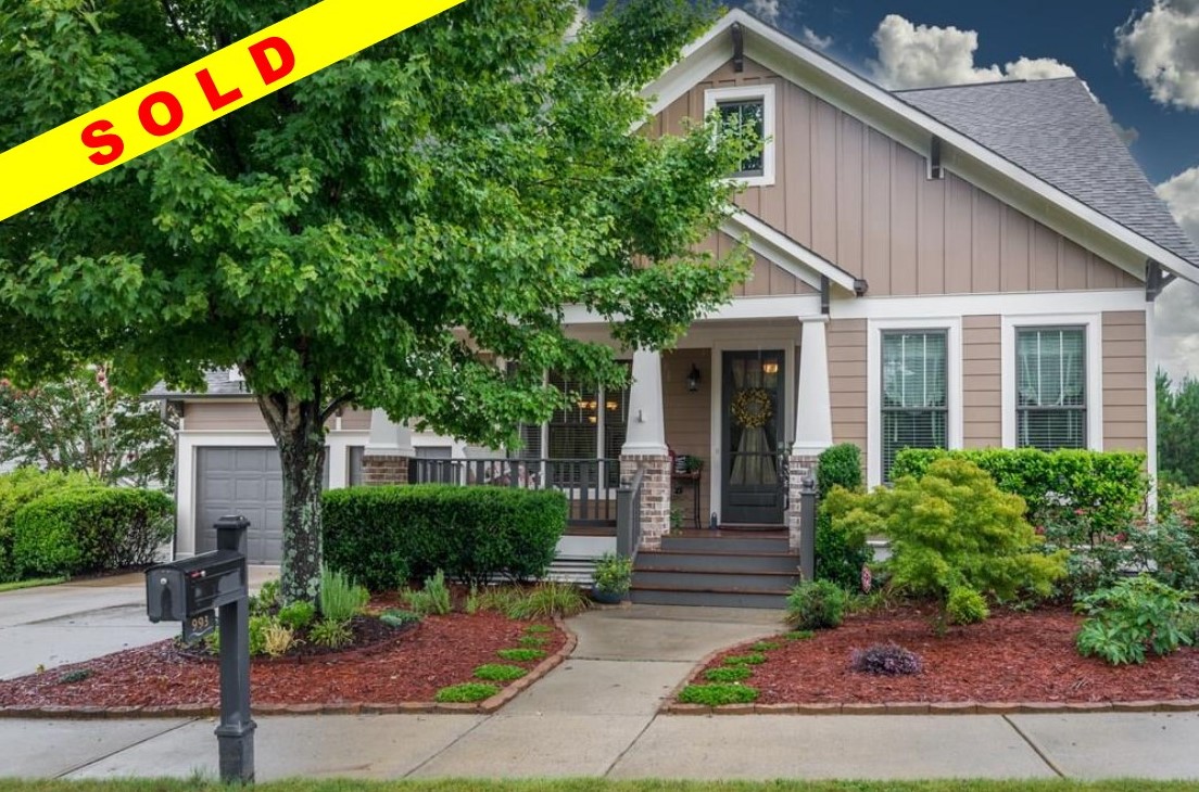 993 Woodbury Rd Canton, GA 30114